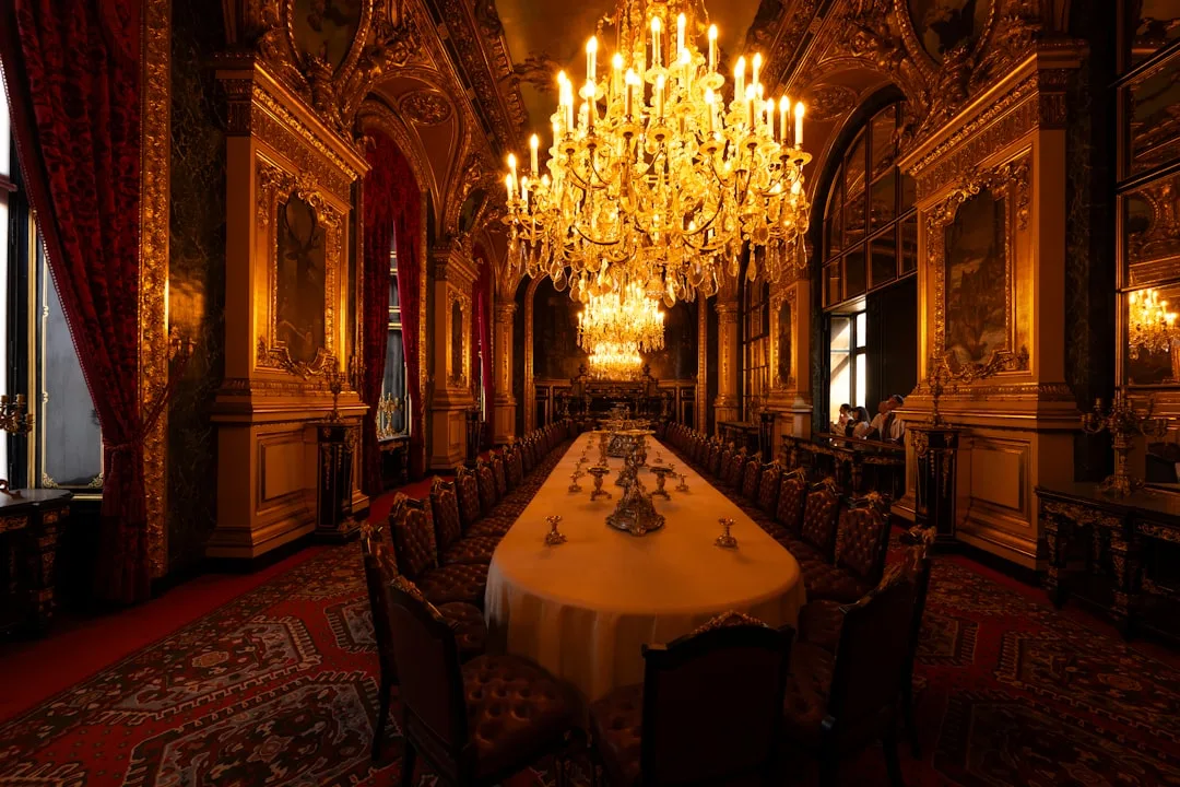 An elegant classic dining room